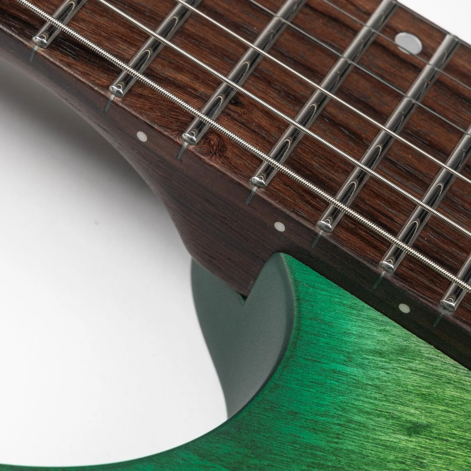 Eart Guitars, EXP-H6-ULTRA Right Handed 6 Strings Electric Guitar, 2-Point Floating Tremolo Bridge, Green Burst - Image 5