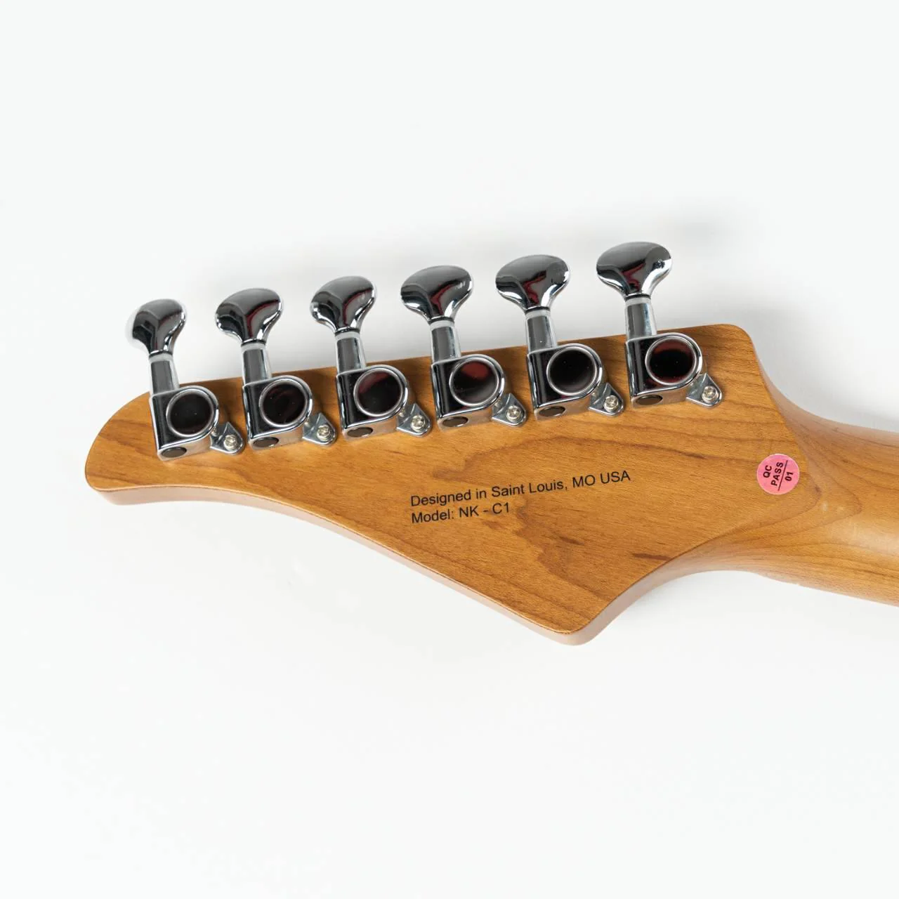 Eart Guitars, NK-C1(N), Single Coil Pickups, 3-saddle Bridge Electric Guitar, Red - Image 3